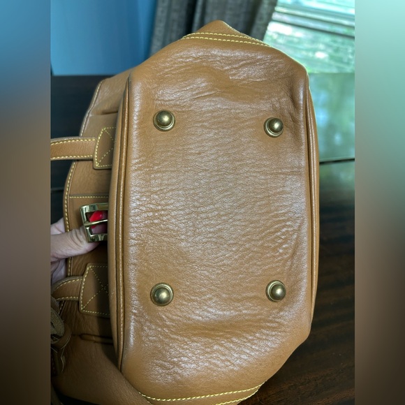 Dooney & Bourke handbag - Picture 4 of 11